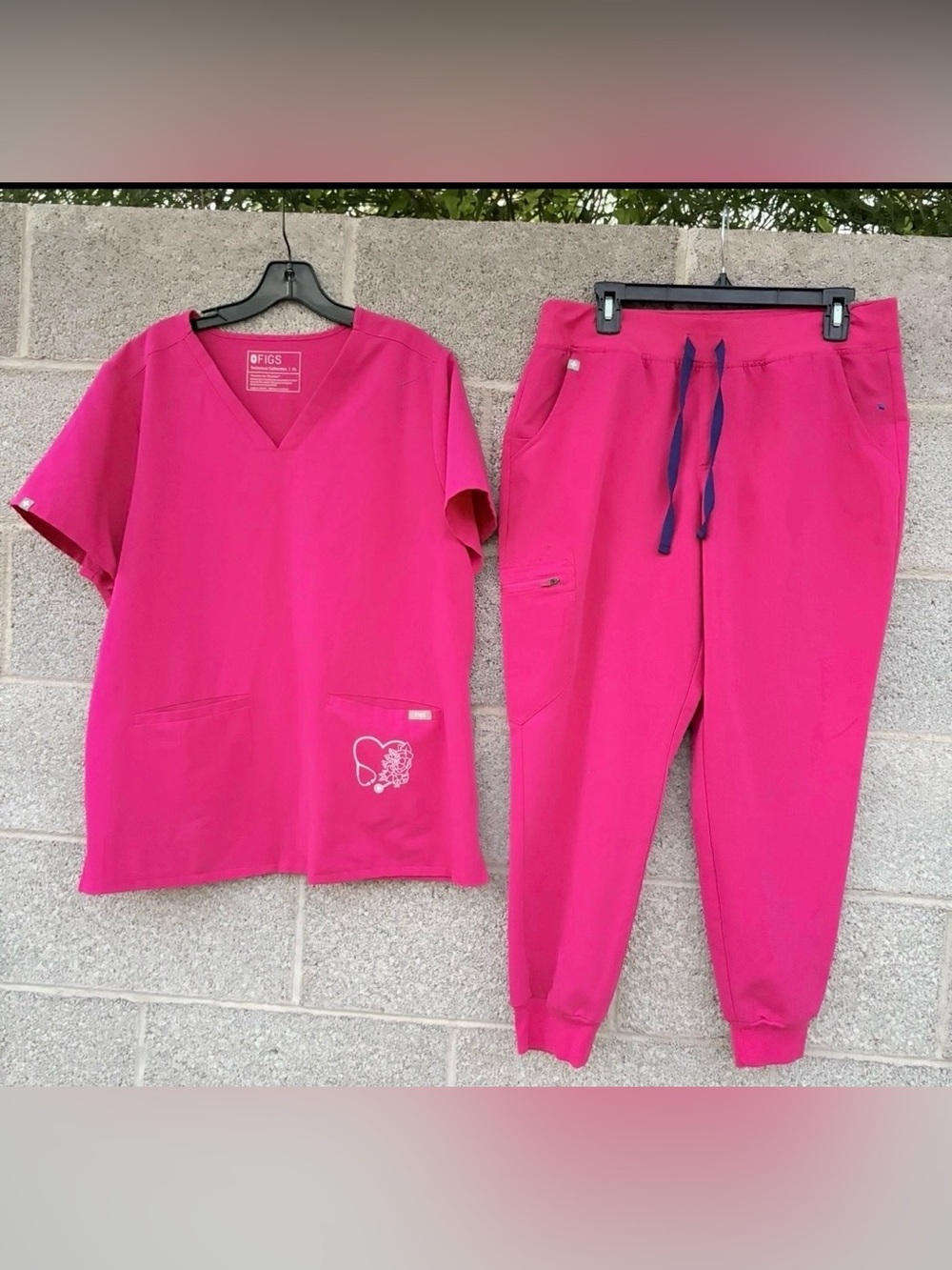 FIGS Scrub Set Women Pink Ultra Rose  Zamora Jogger Bottom L/P Catarina Top XL